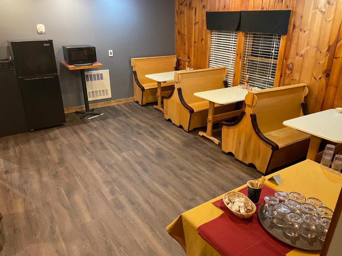 Jeffersonville Smugglers Notch Inn מראה חיצוני תמונה
