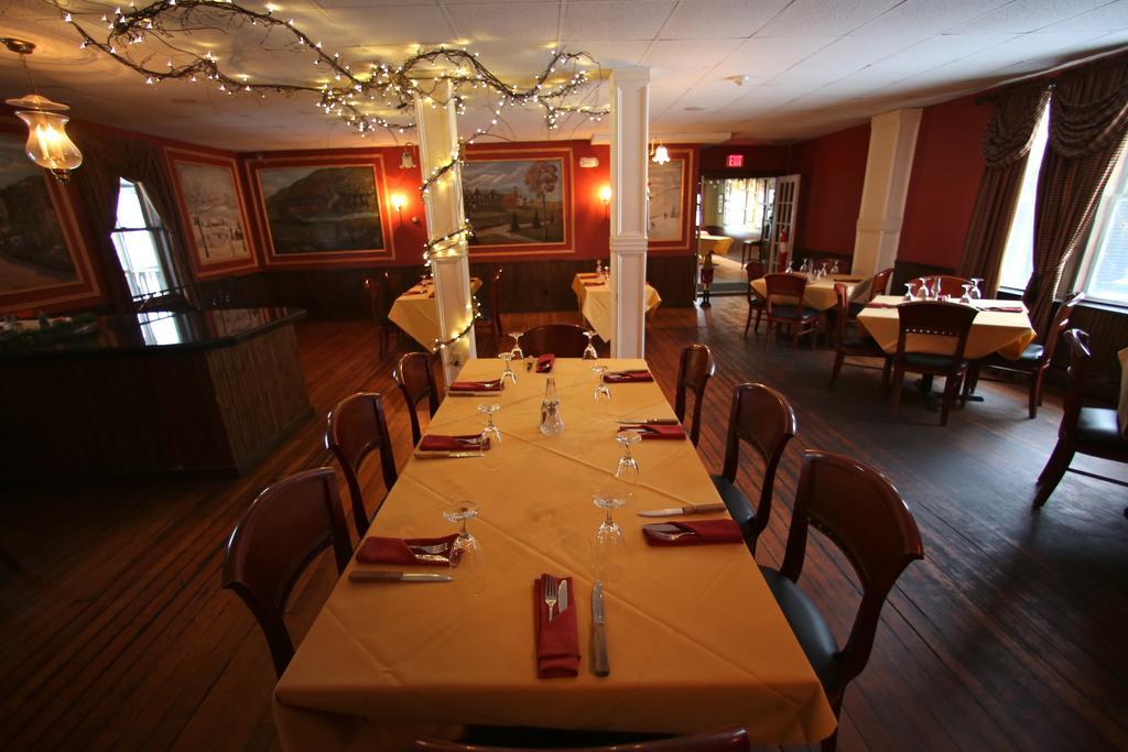 Jeffersonville Smugglers Notch Inn מראה חיצוני תמונה